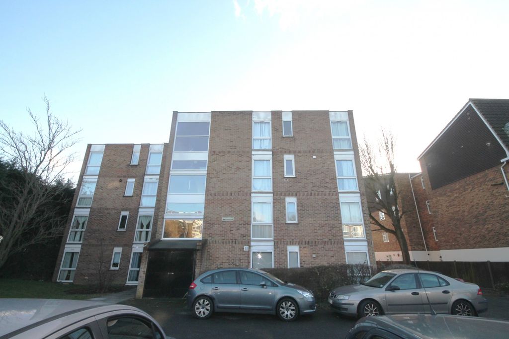 Property photo 1 of 5