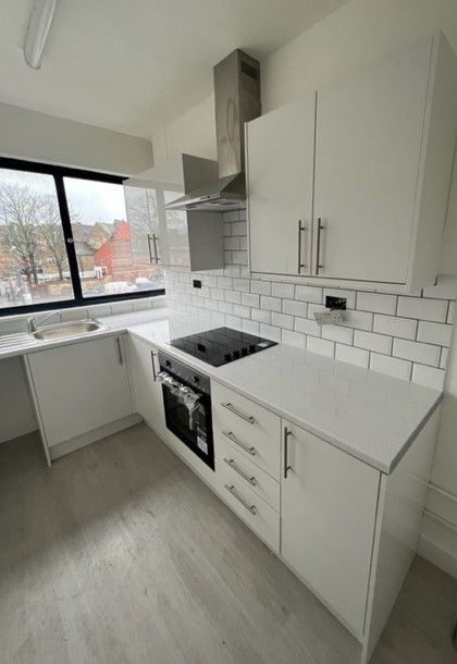 Property photo 1 of 3