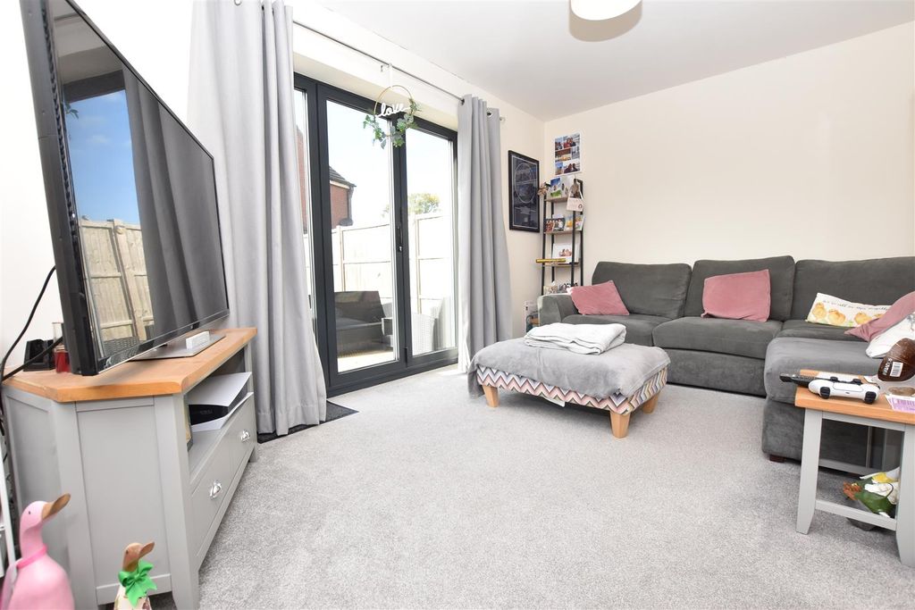 Property photo 2 of 14 Dsc_0261 - Copy (6).Jpg