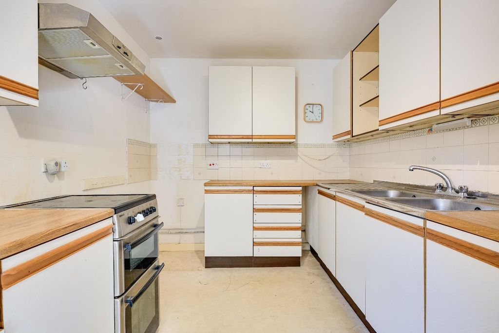 Property photo 3 of 14 Img (10).Jpg