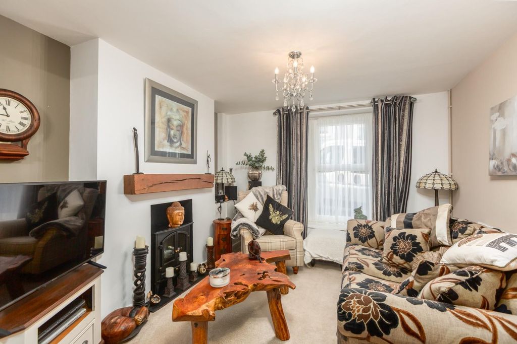 Property photo 2 of 33 Cz0A9930-Edit.Jpg