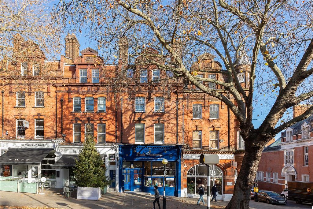 Property photo 1 of 5