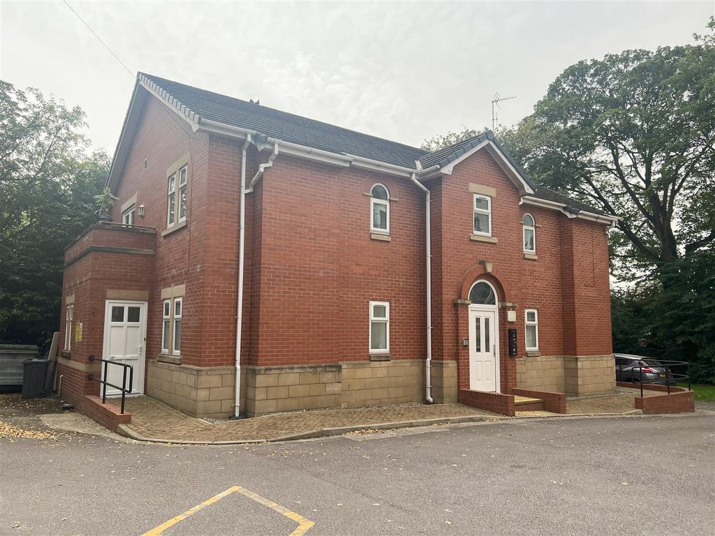 Property photo 3 of 7