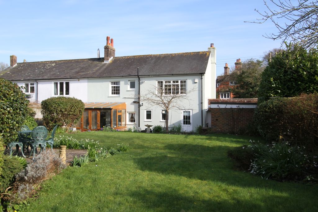 Property photo 3 of 22