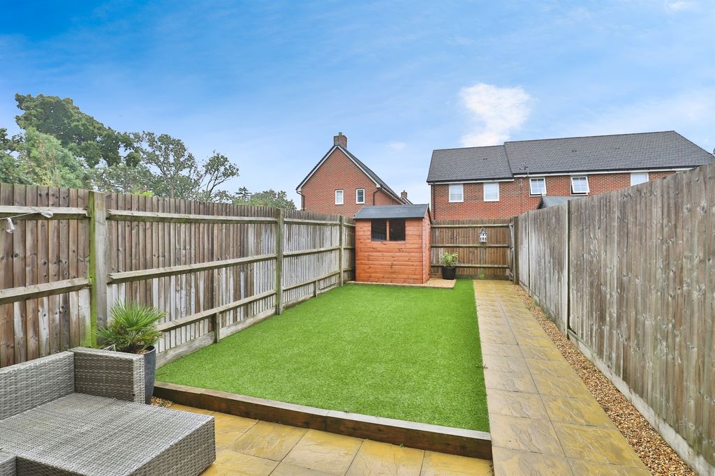 Property photo 3 of 17