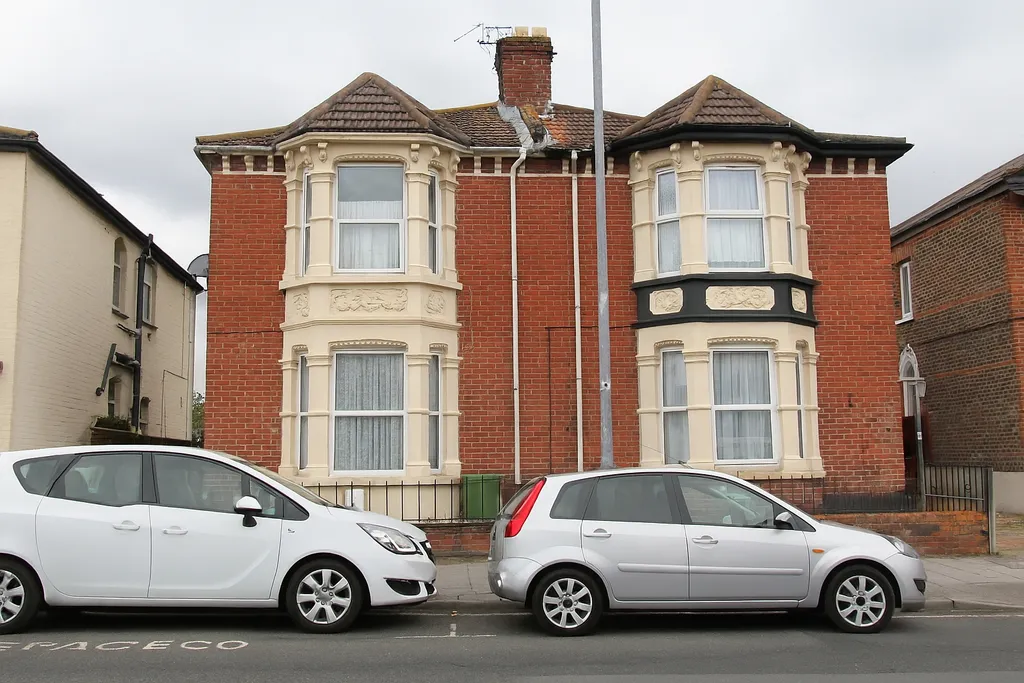 Apartment in Portsmouth, Kingston, Copnor - View 3
