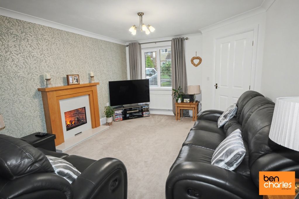 Property photo 2 of 16 Picture No. 12