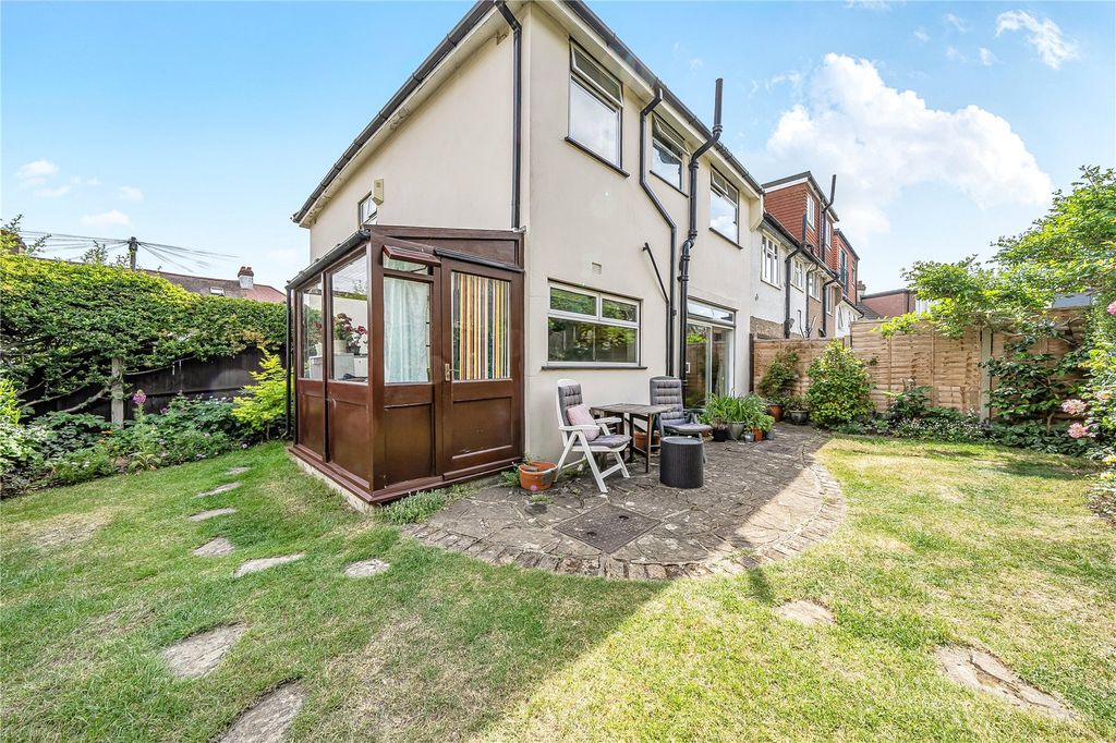 Property photo 2 of 17 Picture No. 06