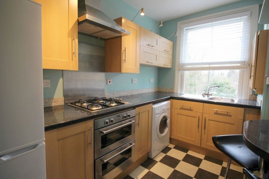 Property photo 2 of 4