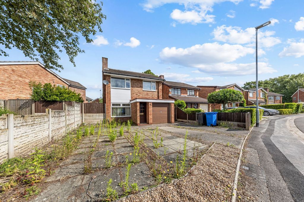Property photo 3 of 35