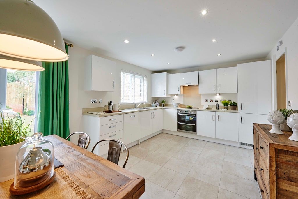 Property photo 2 of 7 Modern Easy To Clean Kitchen