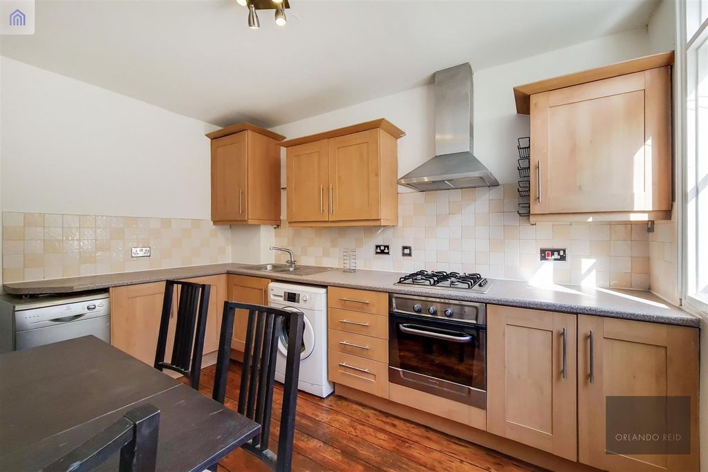 Property photo 3 of 12 4_Kitchen-1.Jpg