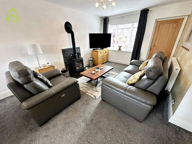 Property photo 3 of 21