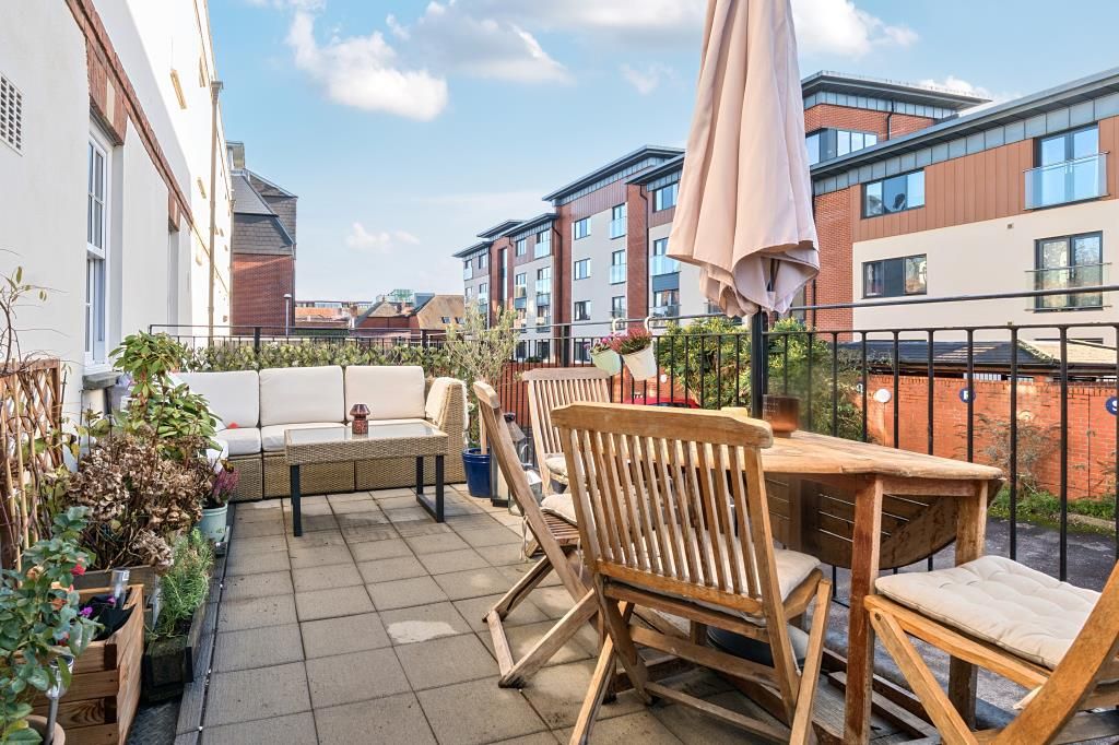 Property photo 2 of 20 Garden