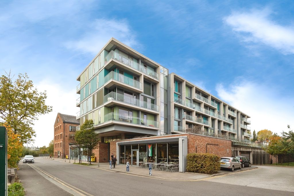 Property photo 1 of 18 Photo