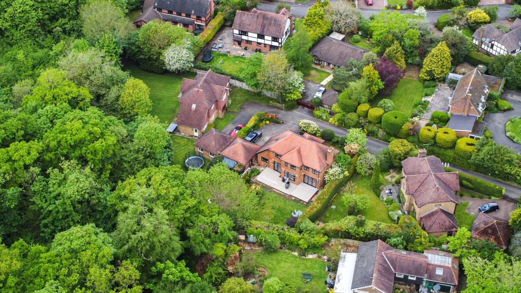 Property photo 3 of 21 980631 (8)