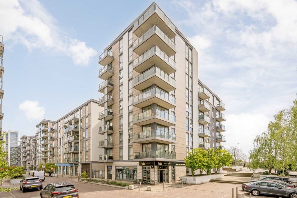 Property photo 1 of 5