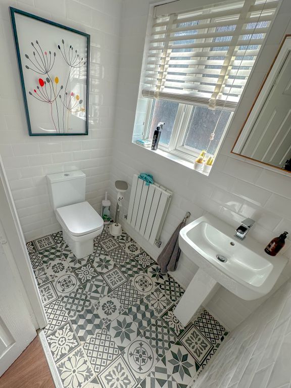 Property photo 3 of 10 Property