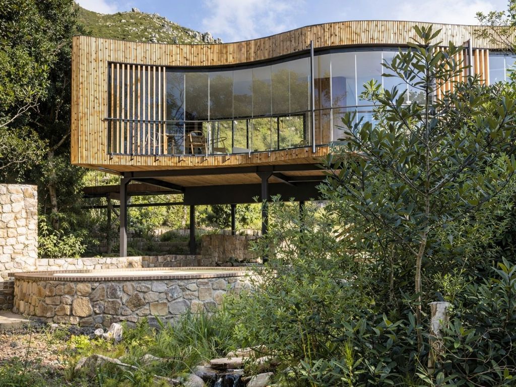 Property photo 2 of 17 Kn1724811