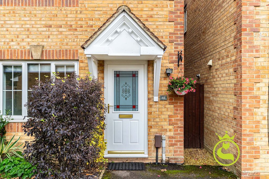 Property photo 2 of 15