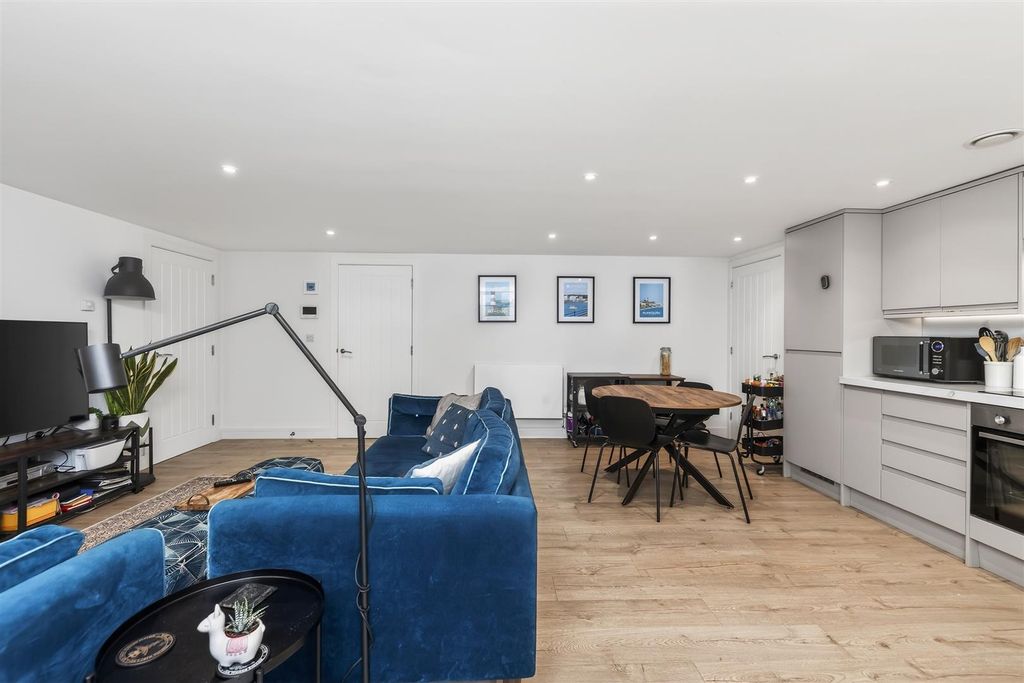 Property photo 2 of 22 Open Plan Living