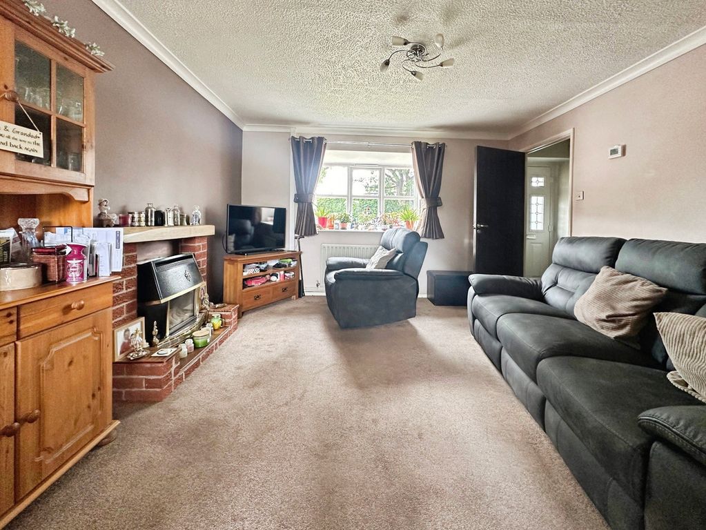 Property photo 3 of 15