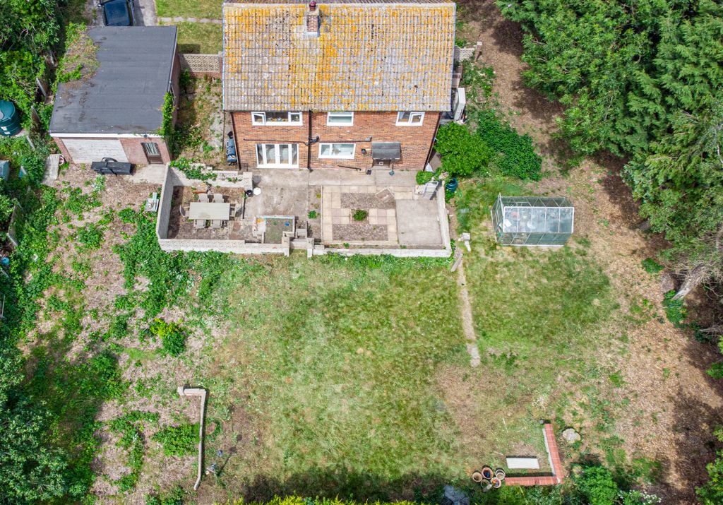 Property photo 2 of 26 Outside5