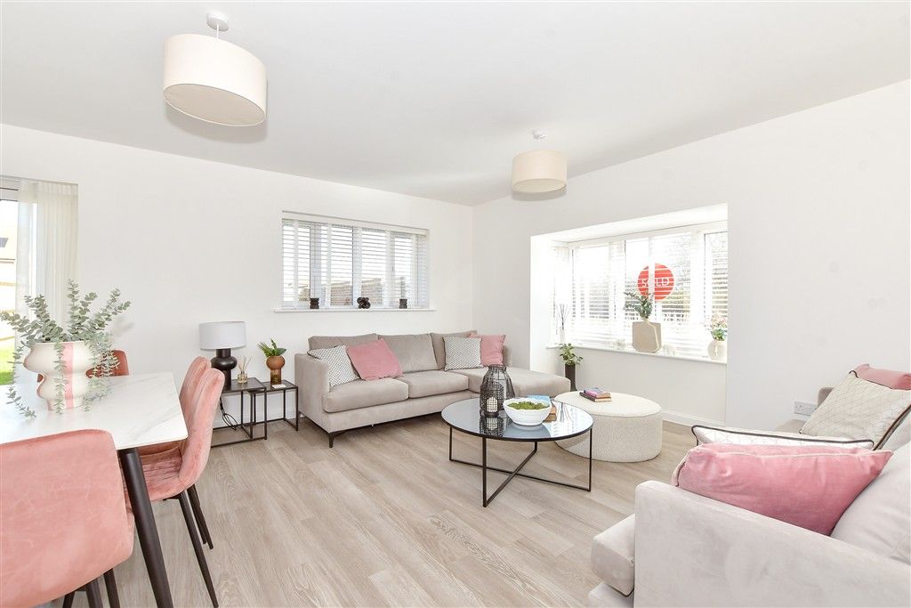 Property photo 2 of 12 Kitchen/Dining/Sitting Room