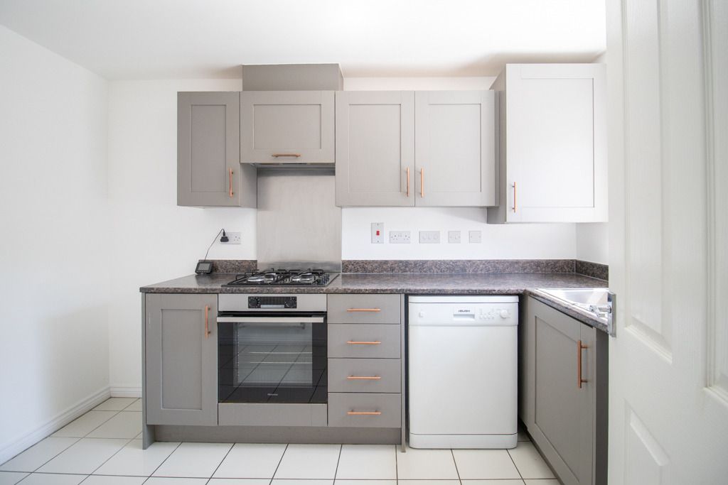 Property photo 2 of 17 5360293