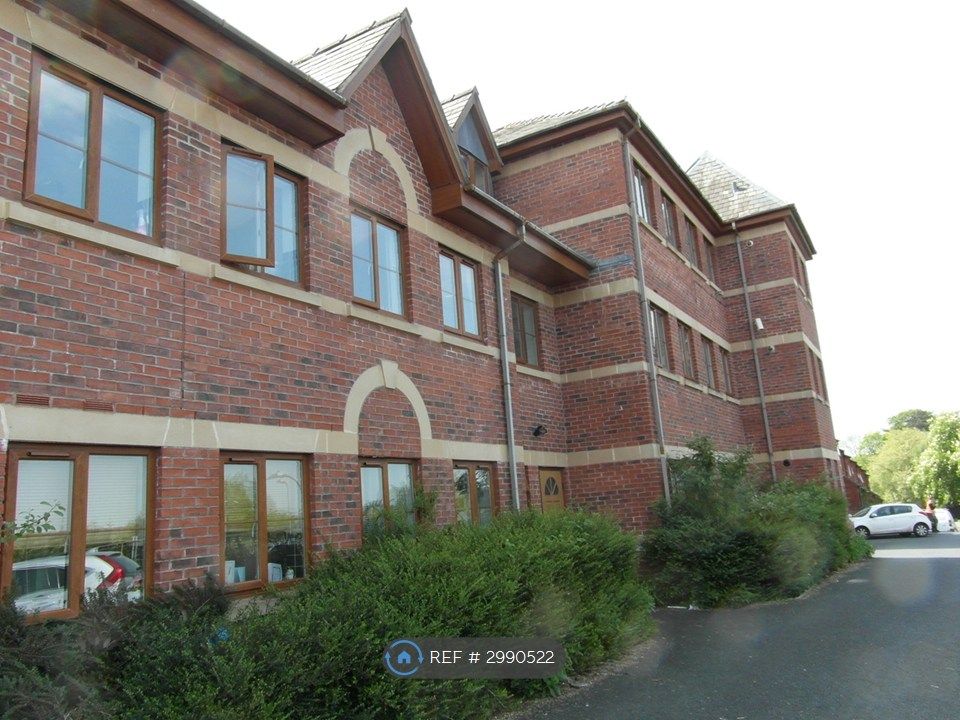 Property photo 1 of 8 Ground Floor