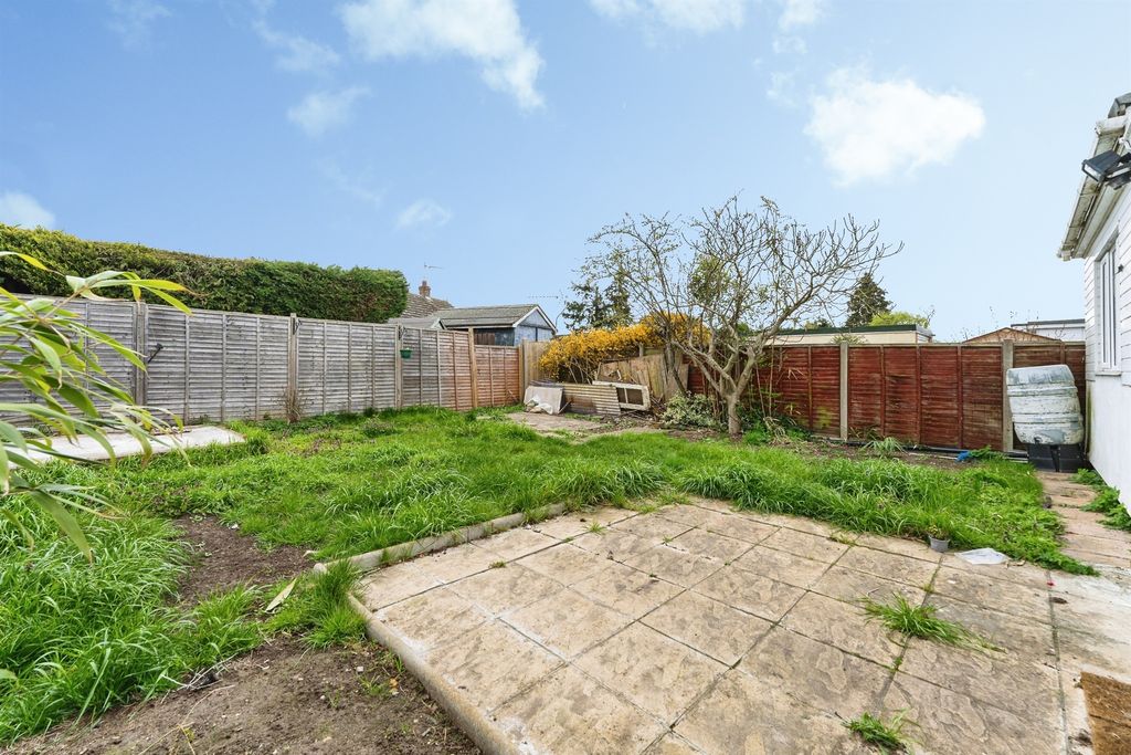 Property photo 2 of 14