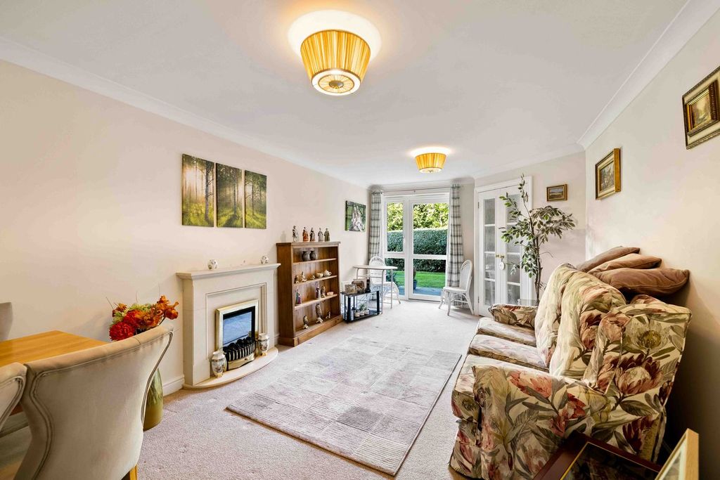 Property photo 2 of 11