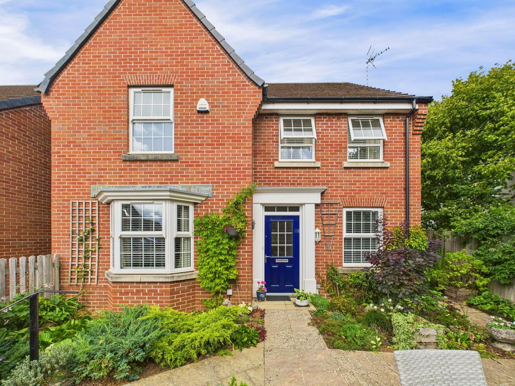 Property photo 1 of 22