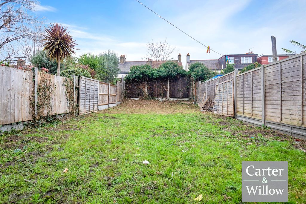 Property photo 2 of 15