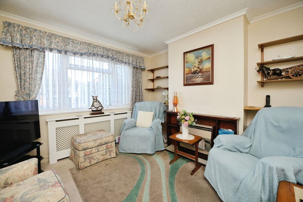 Property photo 2 of 19 Pbox-Img.Jpg