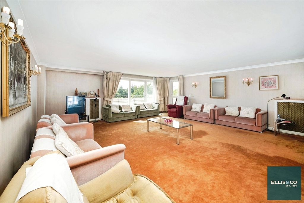 Property photo 1 of 14 Picture No. 14