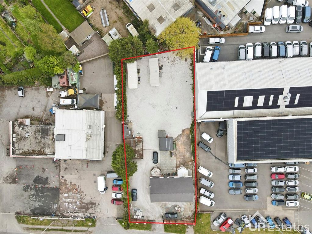 Property photo 2 of 20 Boundary