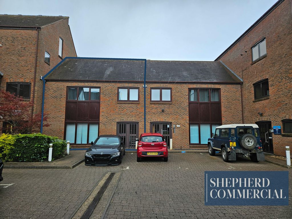 Property photo 1 of 1 Main.Png