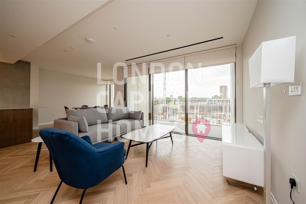 Property photo 3 of 16 2Sep2491.Jpg