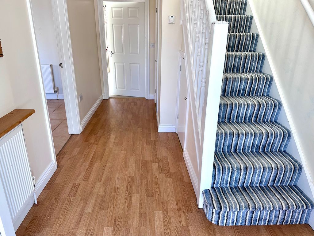 Property photo 2 of 17 Photo 6