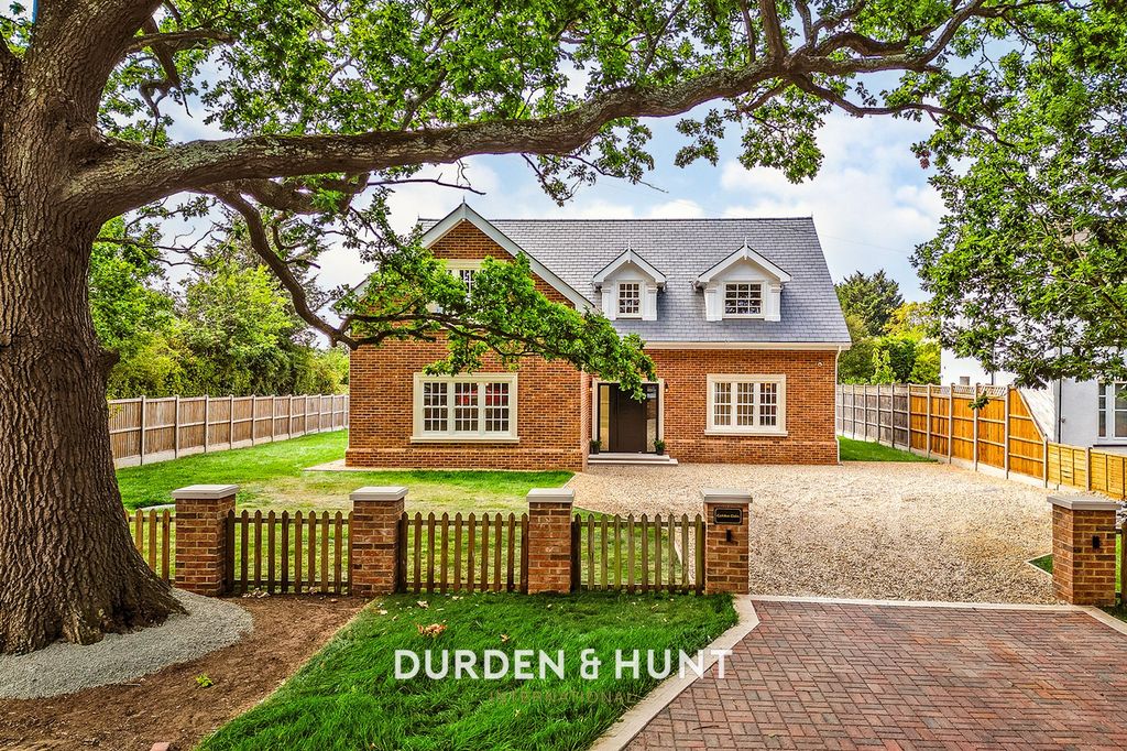 Property photo 1 of 54