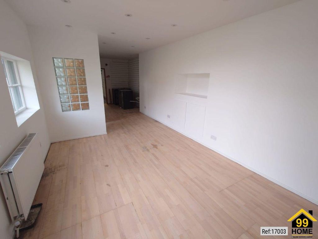 Property photo 3 of 13 Photo 2