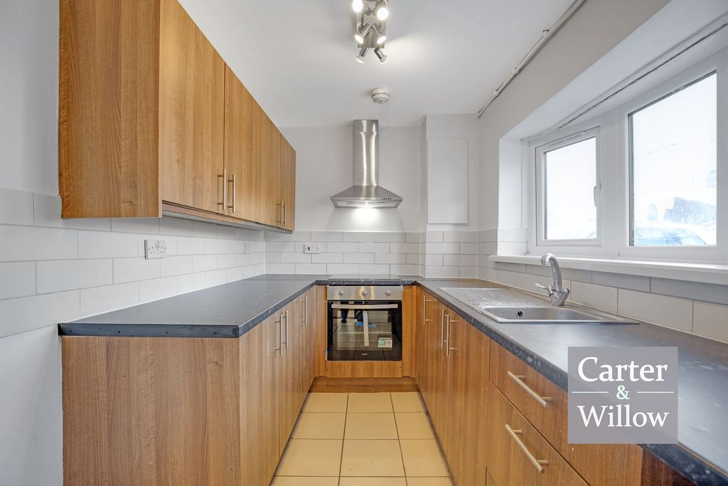 Property photo 2 of 15 Kitchen