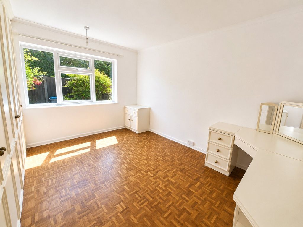 Property photo 2 of 8 Picture No. 09