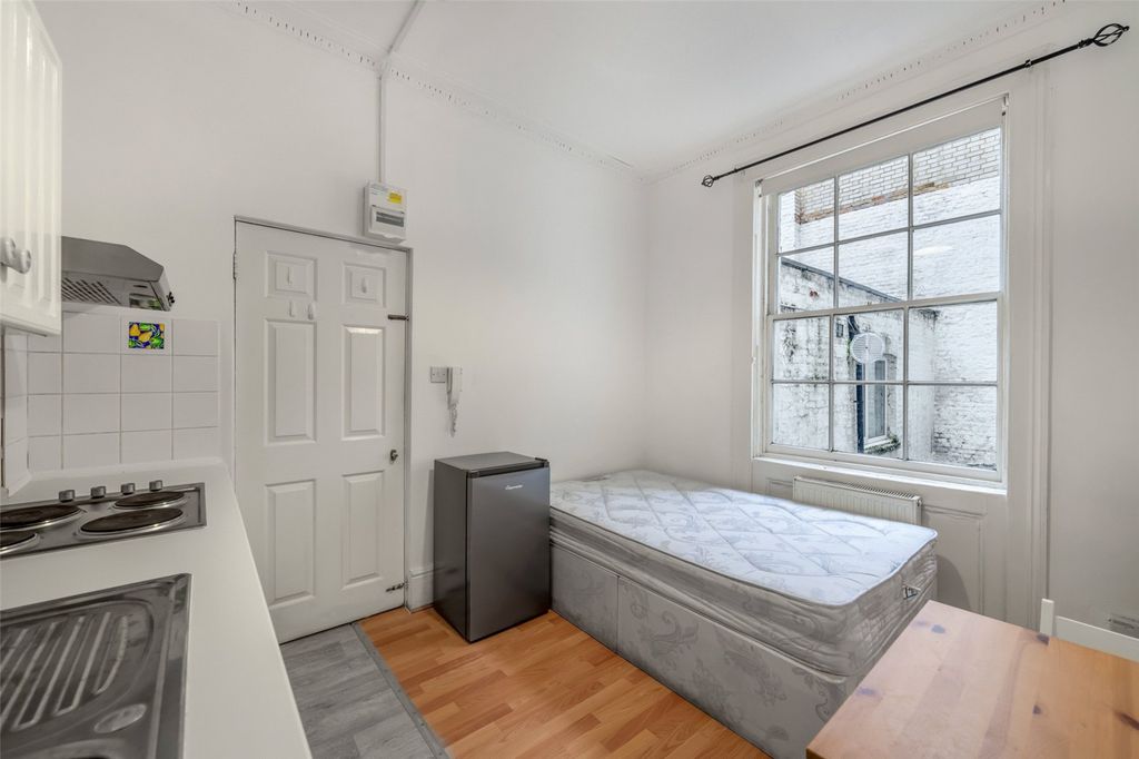 Property photo 2 of 8 Picture No. 02