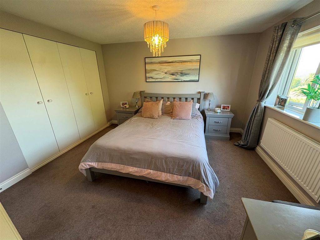 Additional image 16 of 4 bed detached house for saleHorton Street, Heckmondwike WF16