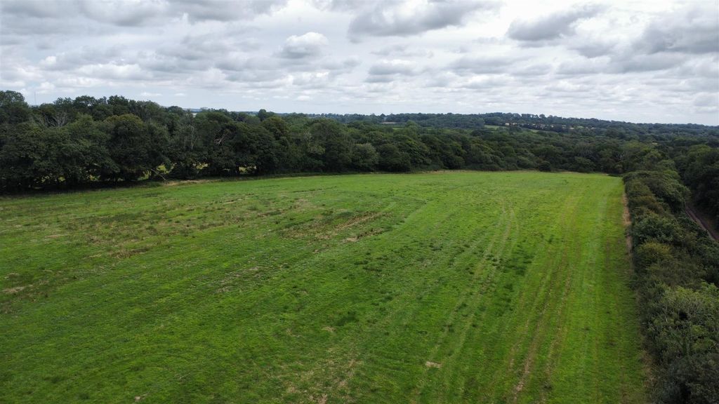 Property photo 3 of 6 Dji_Fly_20250716_120810_465_1752664097338_Photo_Op
