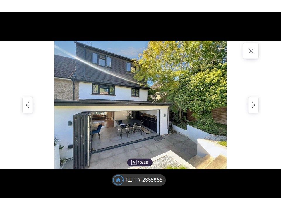 Property photo 2 of 25