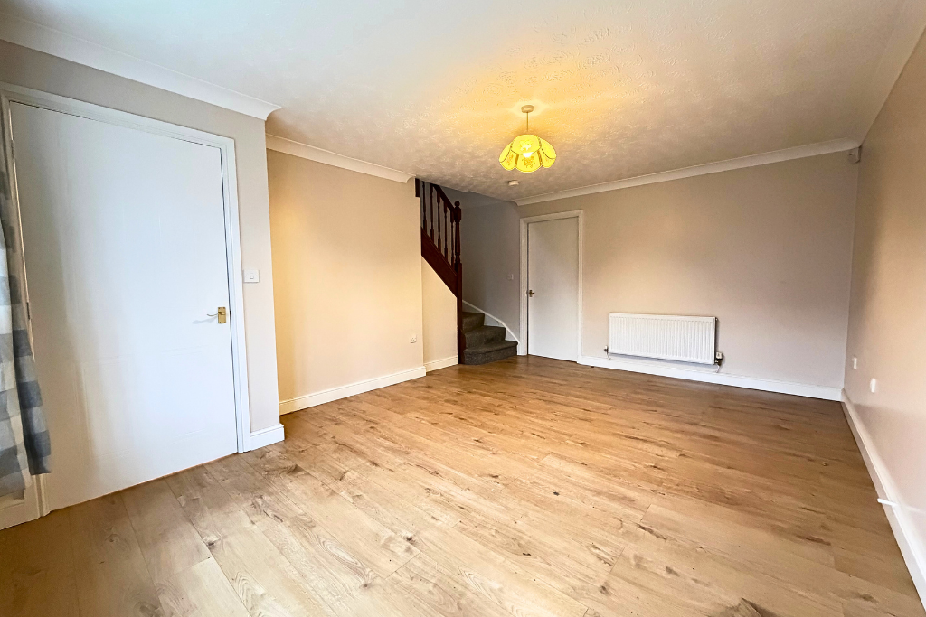 Property photo 3 of 25