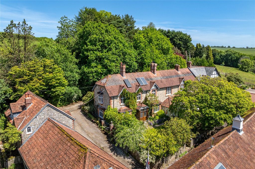 Property photo 2 of 28 Halshayne Manor Farm